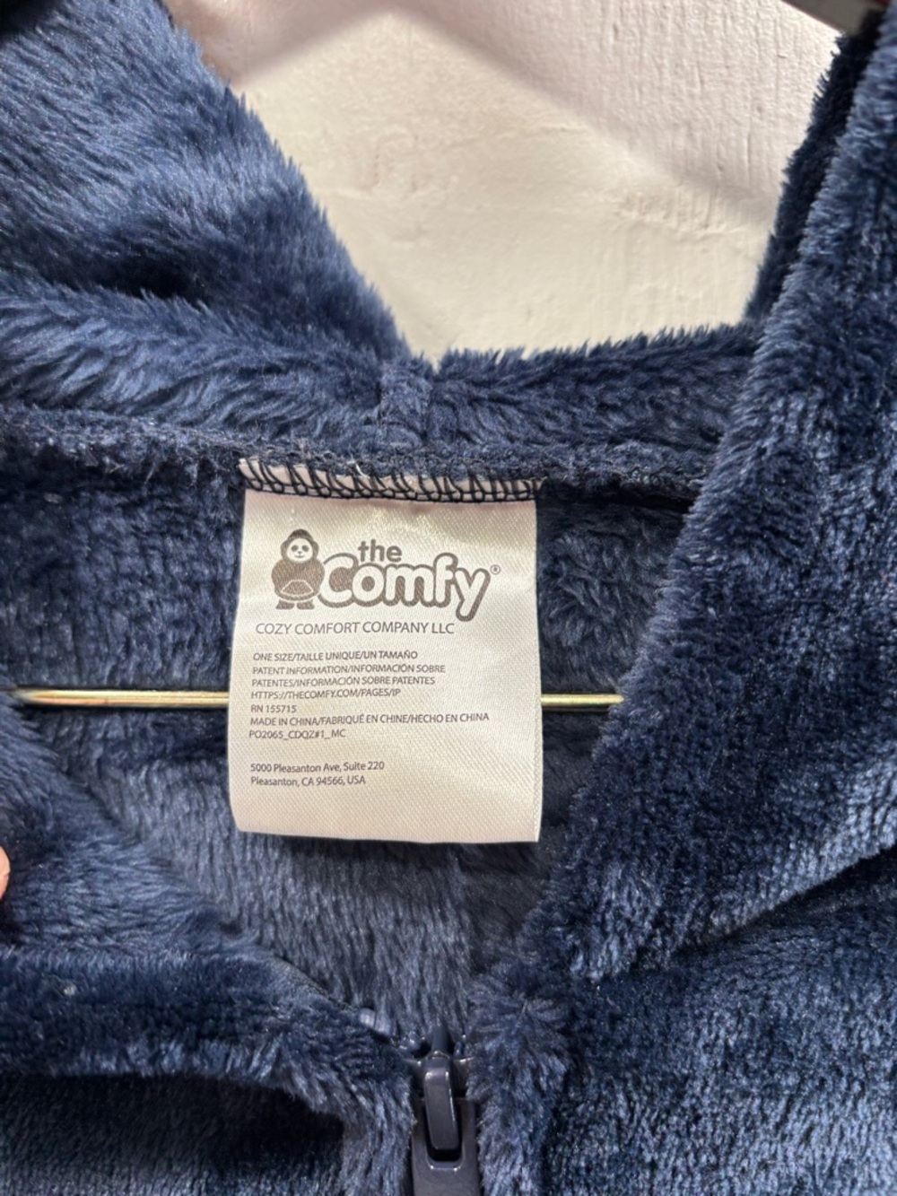 The Comfy Original 1/4-Zip Plush True Navy Wearable Blanket Hooded Kangaroo PKT - Picture 2 of 9